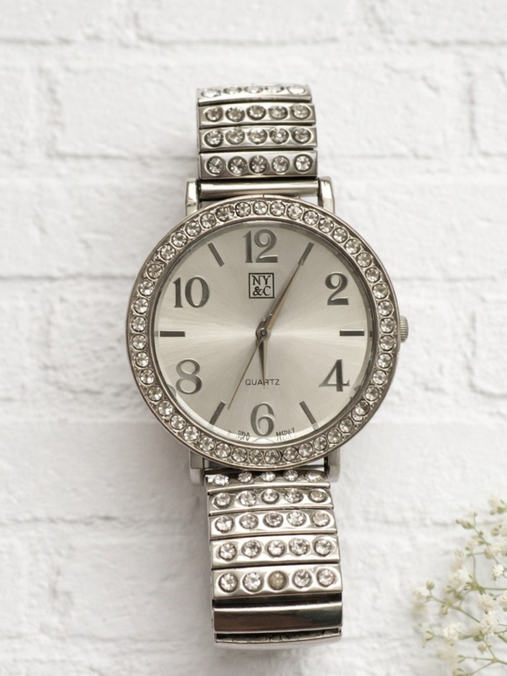 NY & Co Silver Rhinestone Bezel Watch Stretch Band Quartz Needs Battey